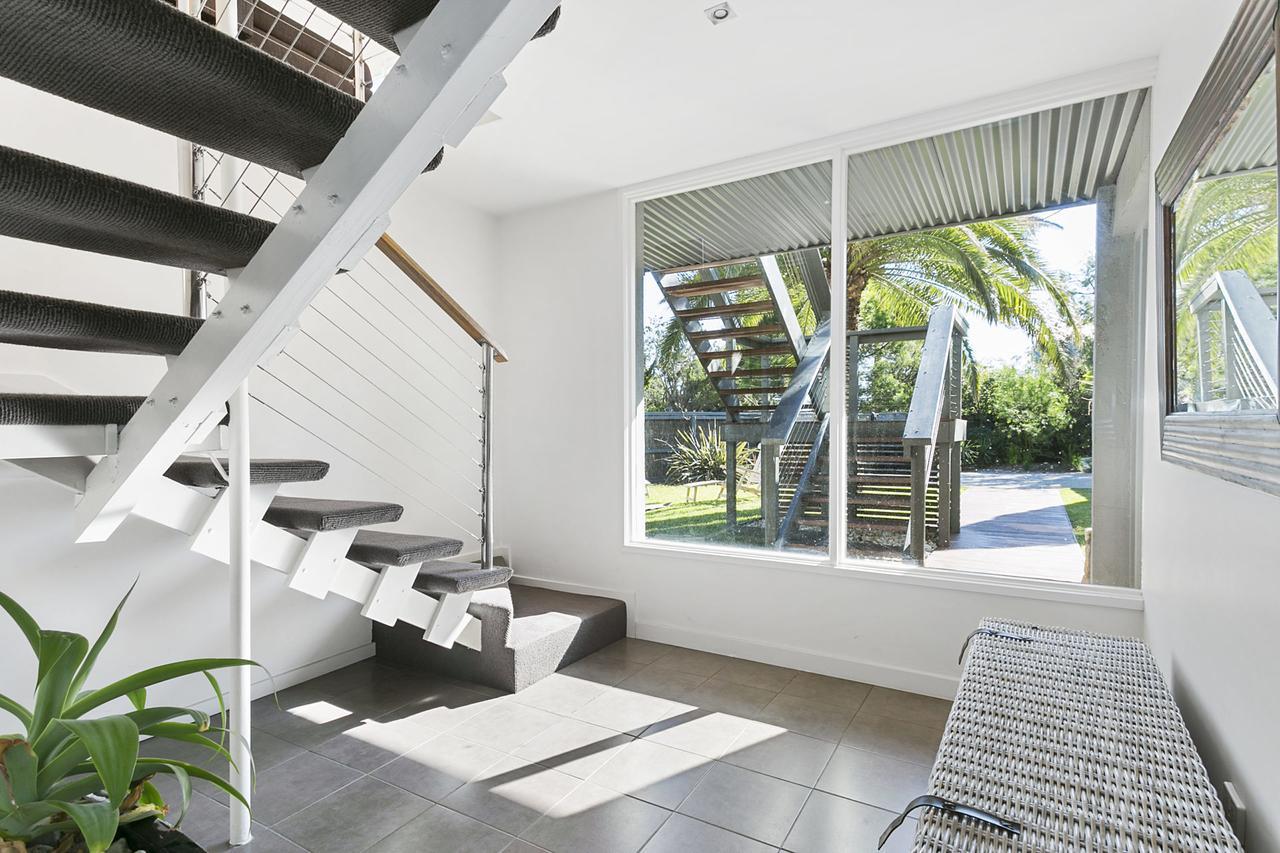 Front House *